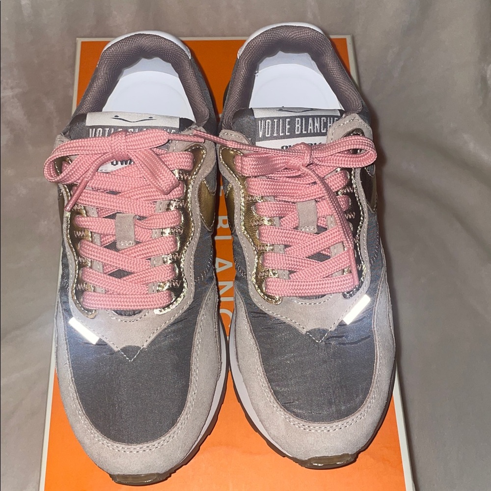 NWT VOILE BLANCHE QWARK HYPE WOMAN
Suede & Technical Fabric Sneakers BEIGE-GREY - Picture 9 of 16